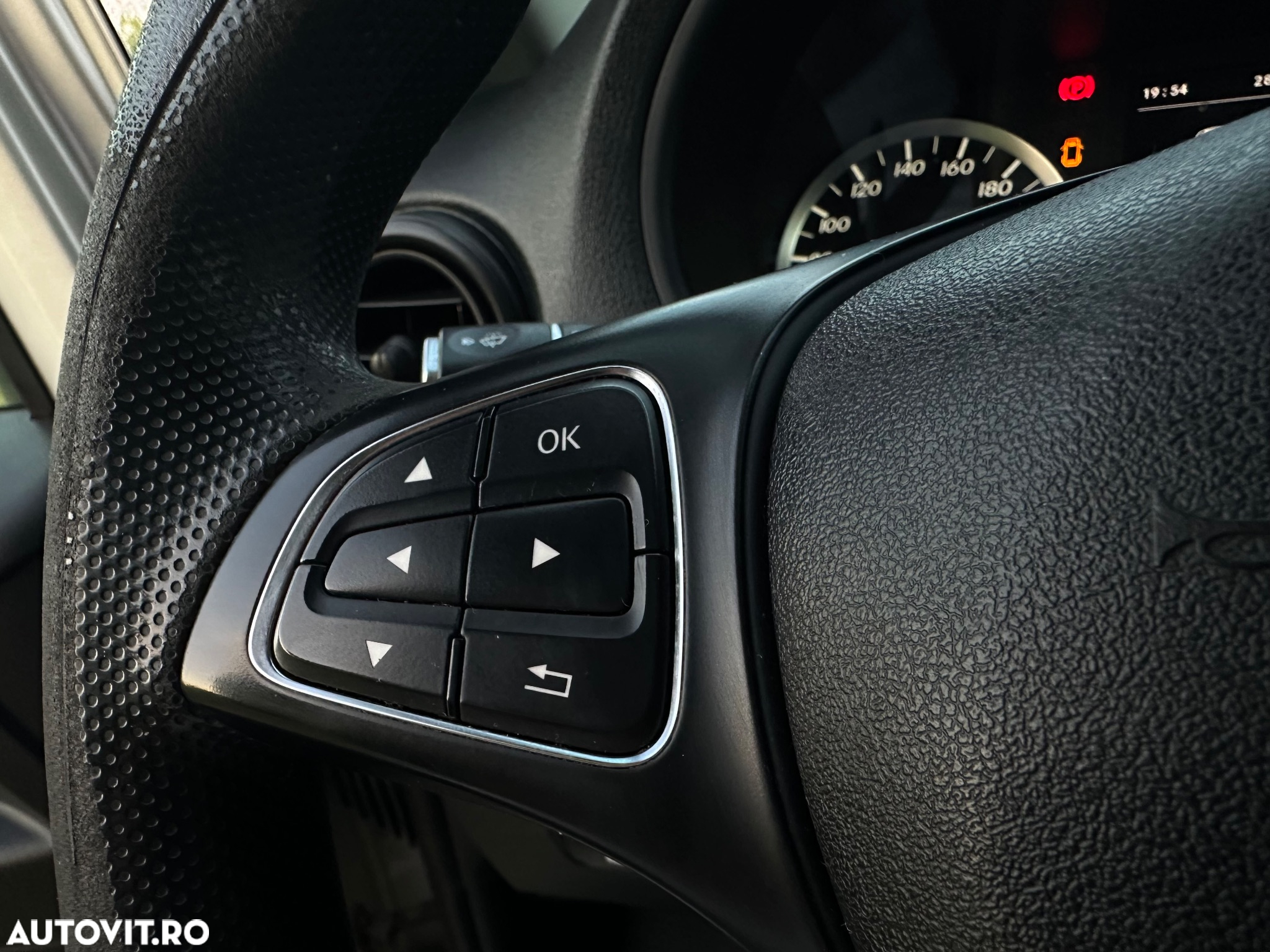 Mercedes-Benz Vito 116 CDI Lung Utilitara - 24