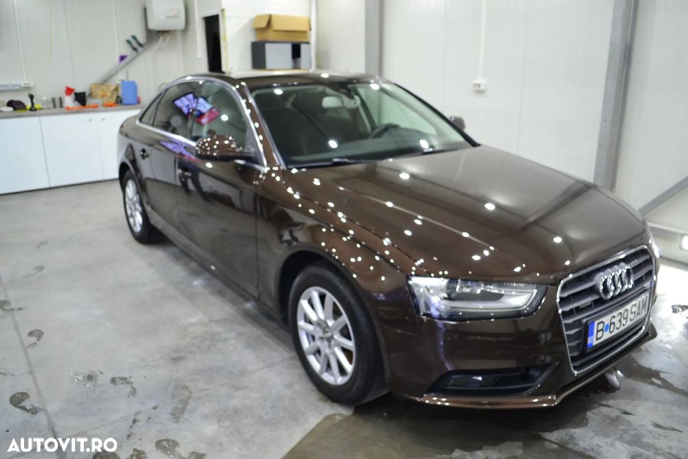 Audi A4 2.0 TDI quattro Stronic - 23