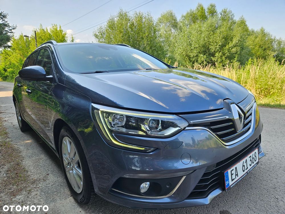 Renault Megane TCe 140 GPF LIMITED - 12