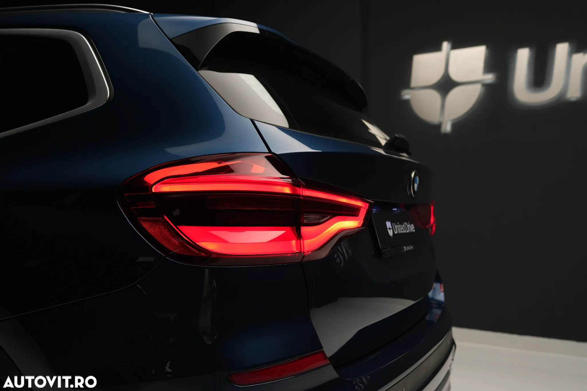 BMW X3 xDrive20d AT xLine - 23