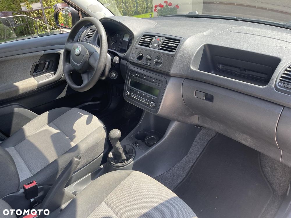 Skoda Fabia 1.2 12V Family Plus - 6