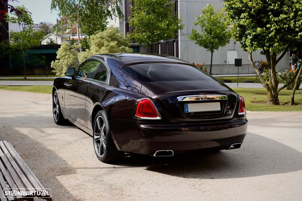 Rolls Royce Wraith 6.6 Twin-Turbo V12 - 5