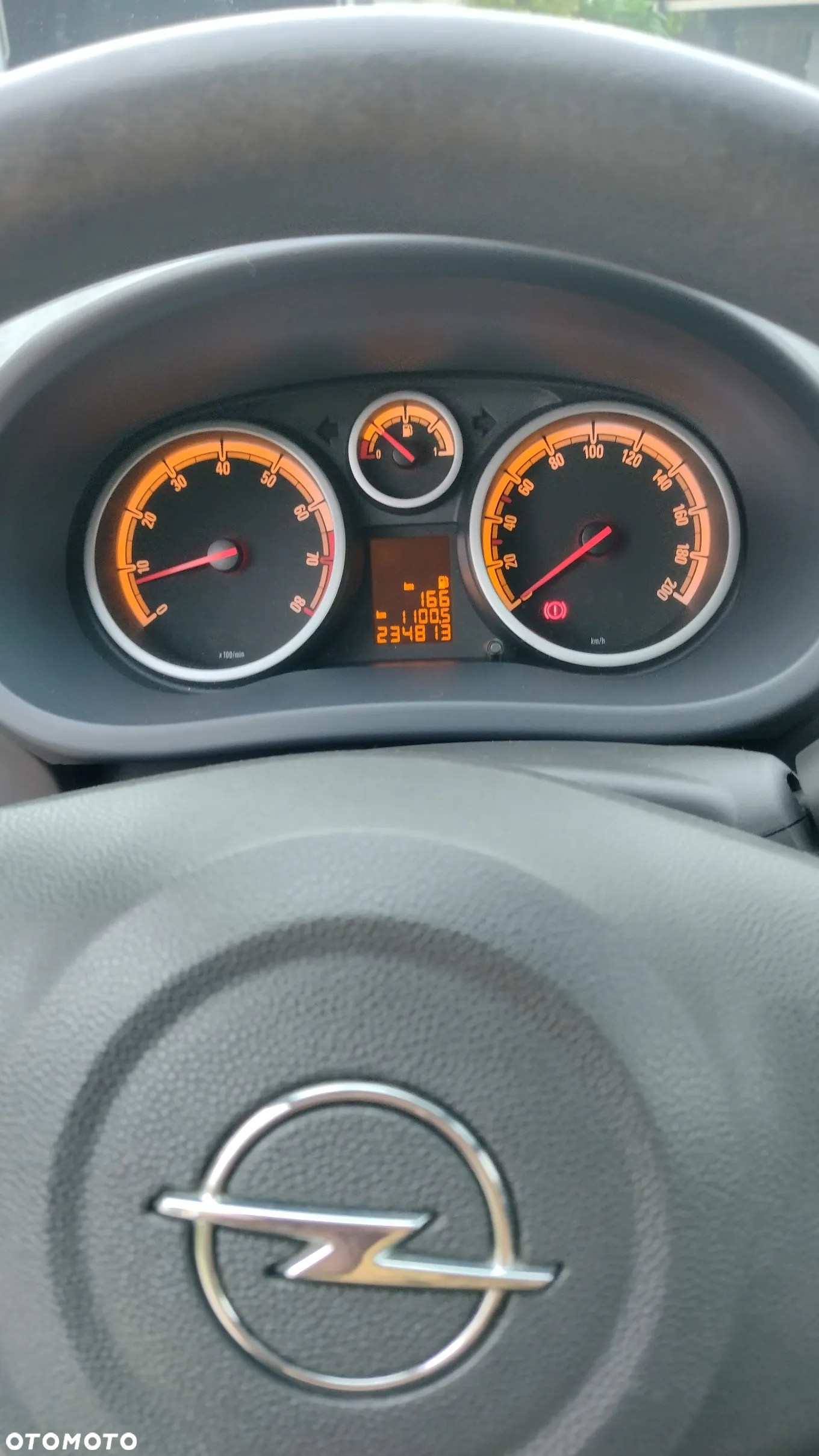 Opel Corsa - 10