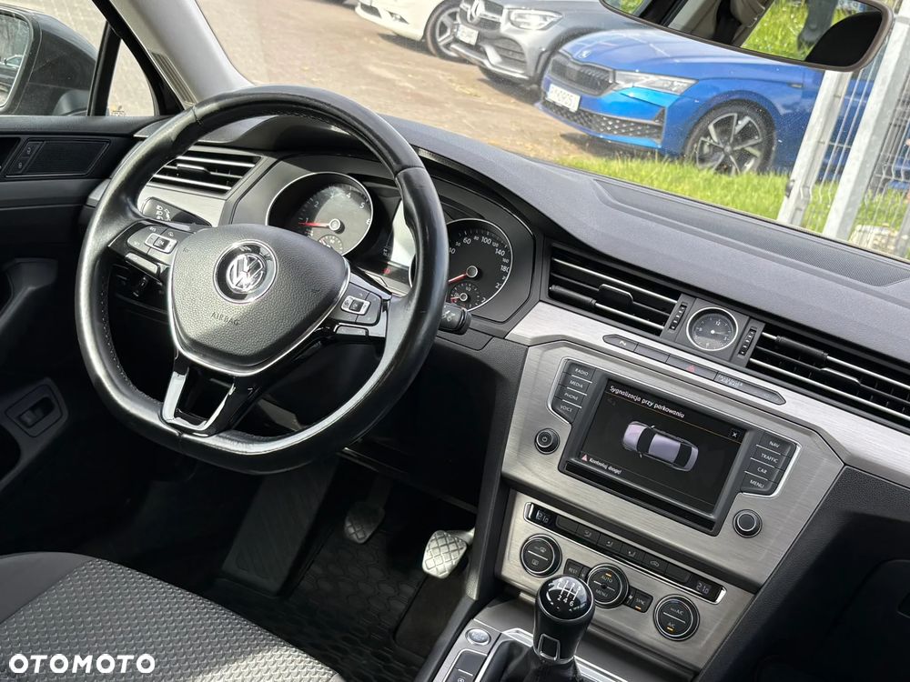 Volkswagen Passat 1.4 TSI BMT Comfortline - 14