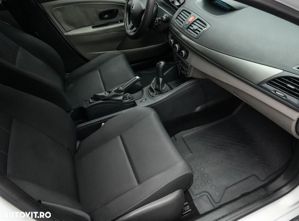 Renault Megane II Estate 1.5 dCi Authentique - 12