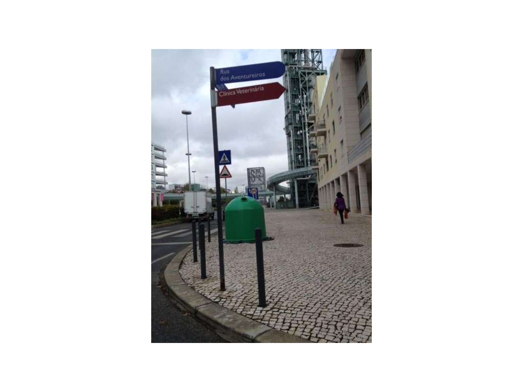 Garagem Junto Marina Parque das Nações - Grande imagem: 2/7