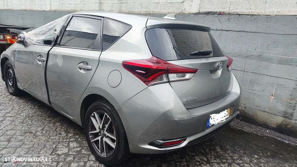 TOYOTA AURIS 1.4 D4D 2016 - 3