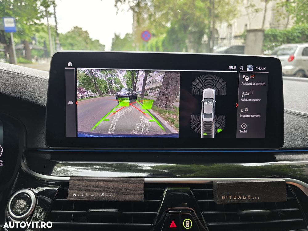 BMW Seria 5 530e Aut. M Sport Edition - 23