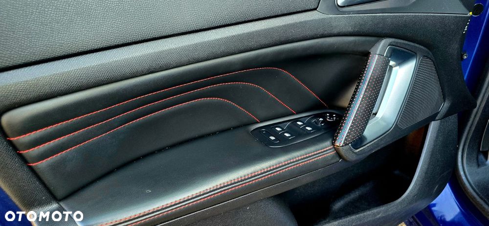 Peugeot 308 - 25