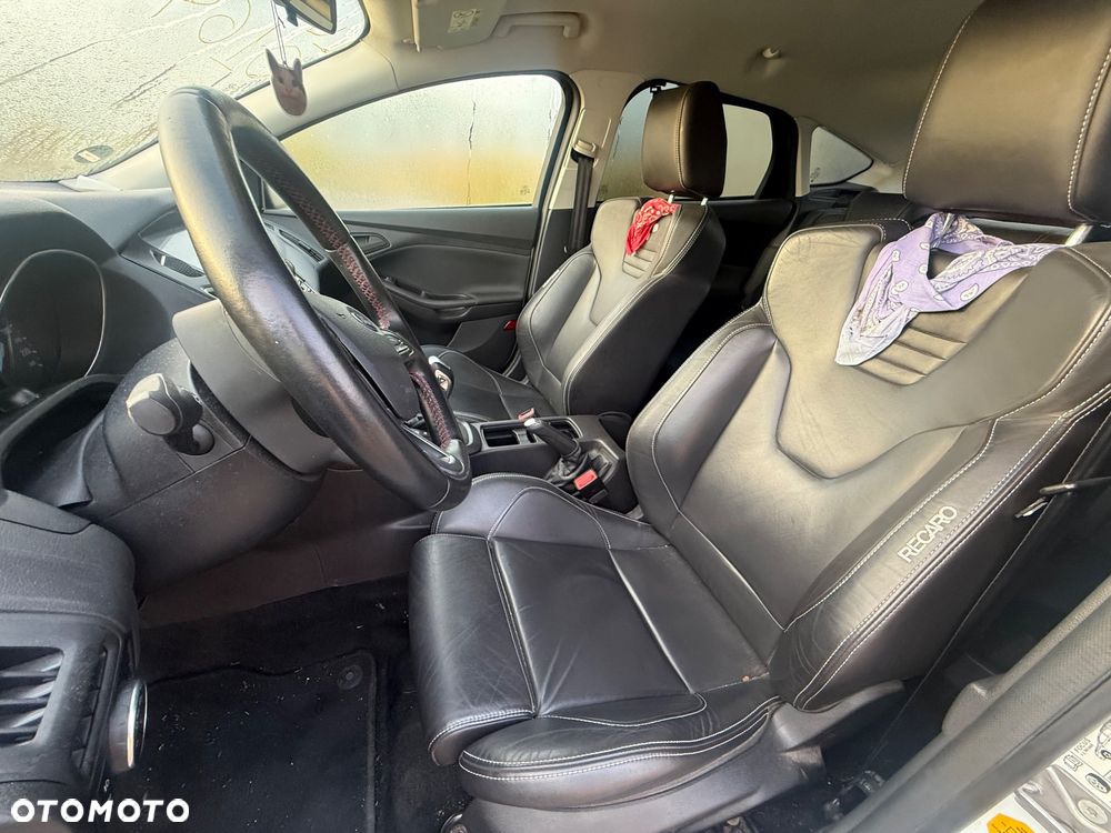 Ford Focus - 9