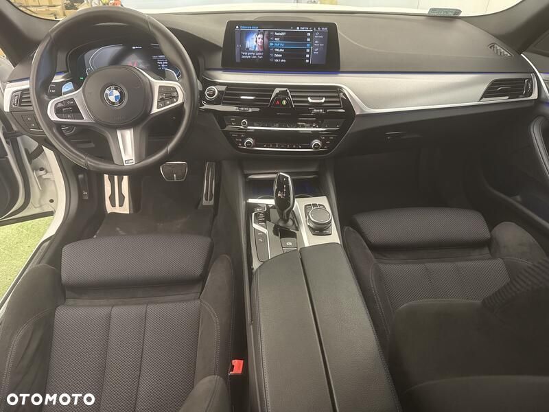 BMW Seria 5 - 23