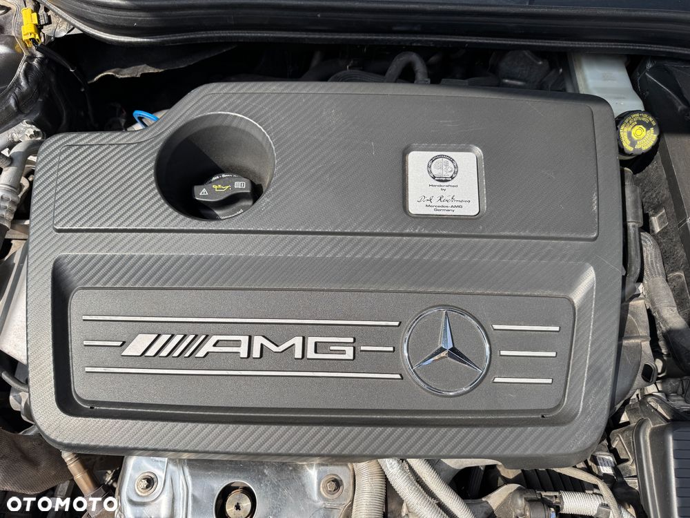 Mercedes-Benz CLA 45 AMG 4Matic 7G-DCT Edition 1 - 19