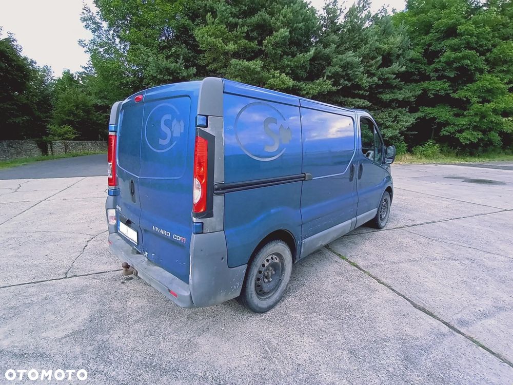 Opel Vivaro - 11