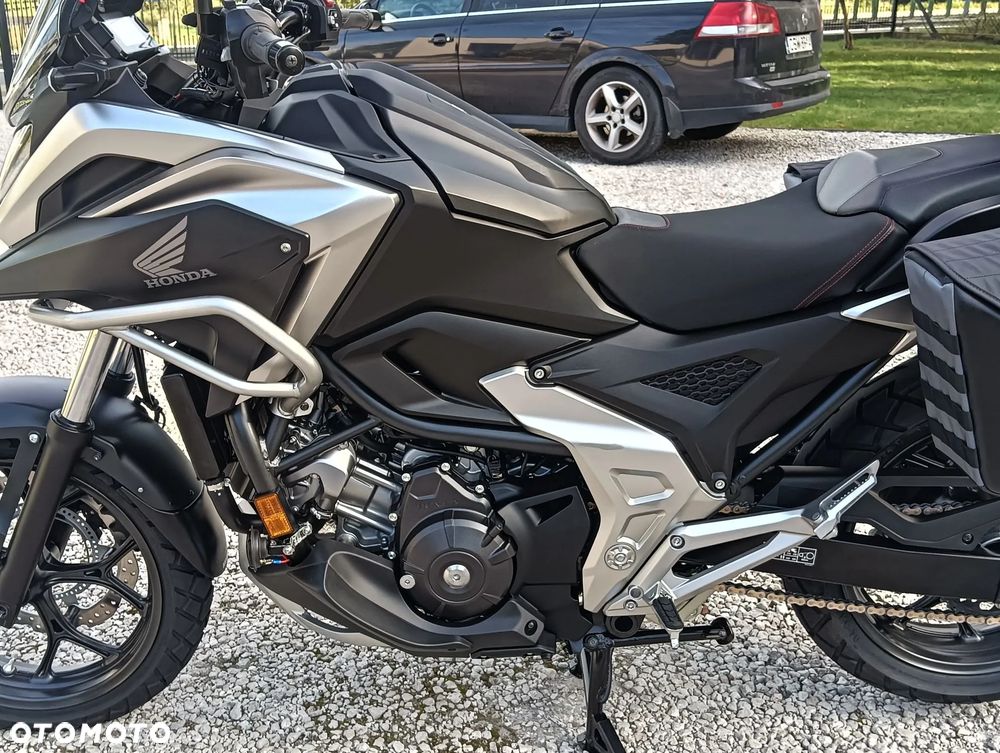 Honda NC - 19
