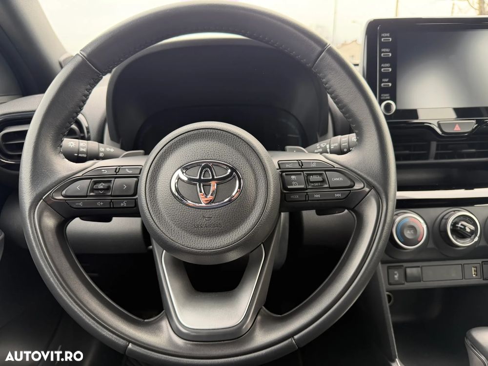 Toyota Yaris Cross 1.5 l CVT Active - 11