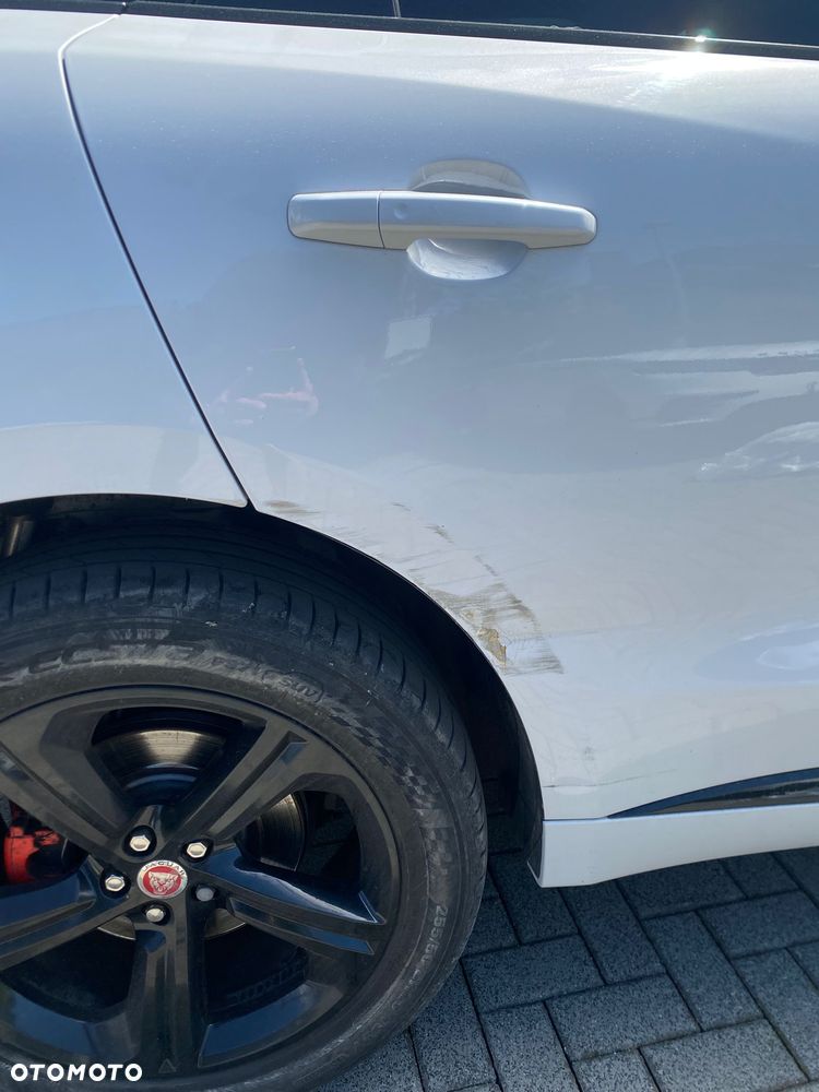 Jaguar F-Pace 3.0 TDV6 AWD R-Sport - 9
