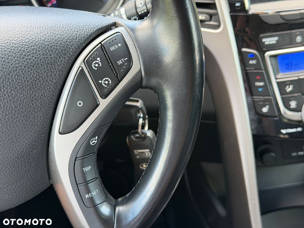 Hyundai i30 Kombi 1.6 GDi DCT Premium - 39