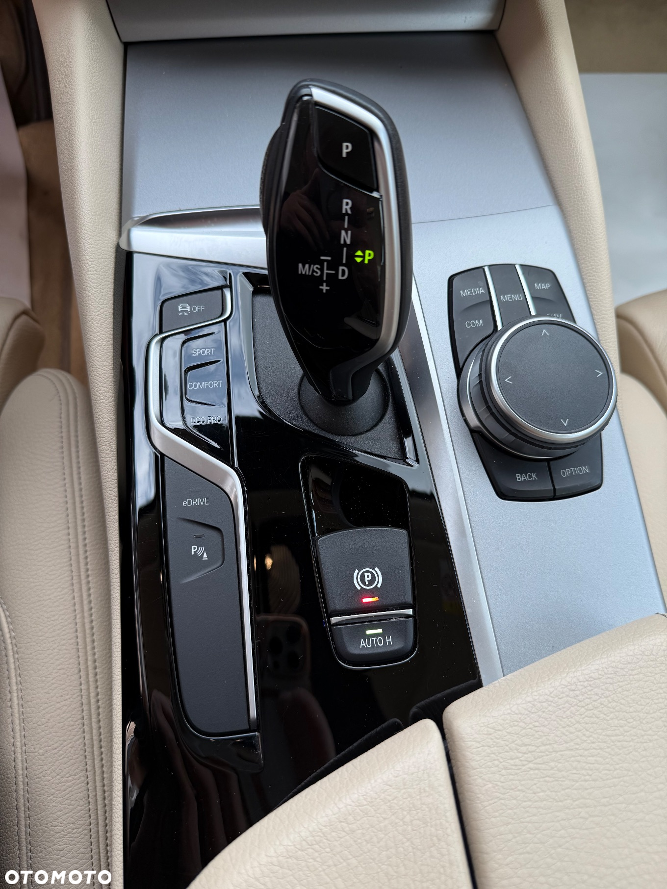 BMW Seria 5 530e Luxury Line sport - 27