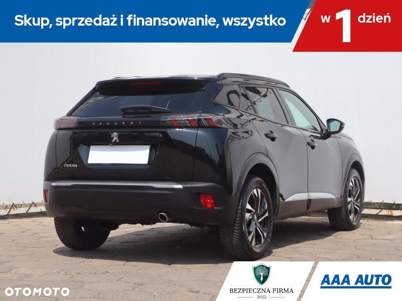 Peugeot 2008 - 7