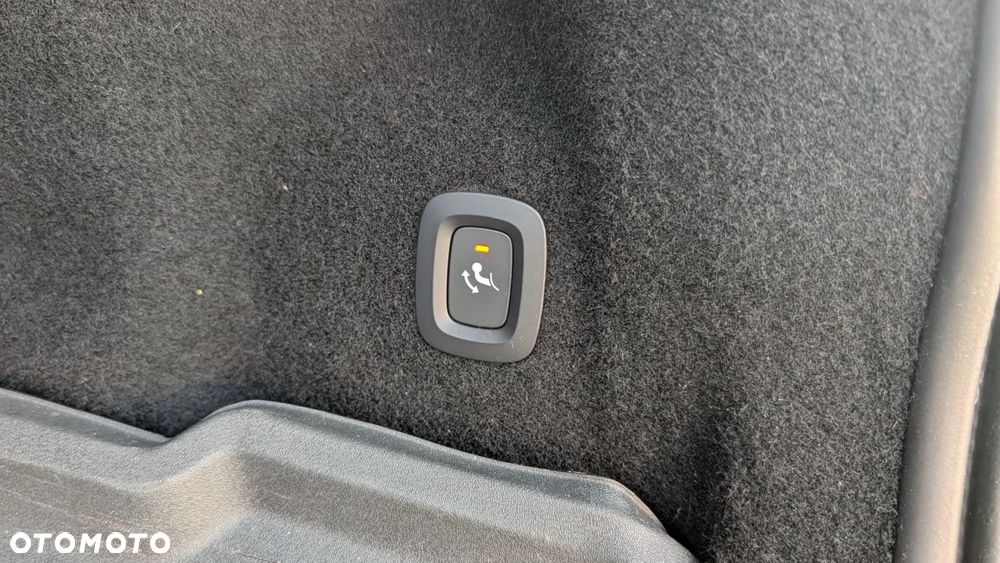 Volvo XC 60 T6 AWD Recharge Geartronic RDesign - 21