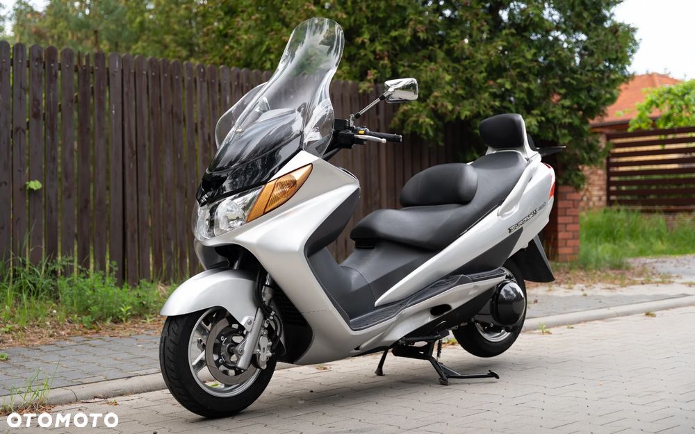 Suzuki Burgman - 2
