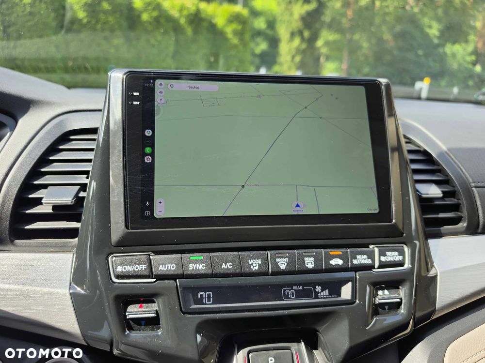 Honda Odyssey 3.5 LX - 18