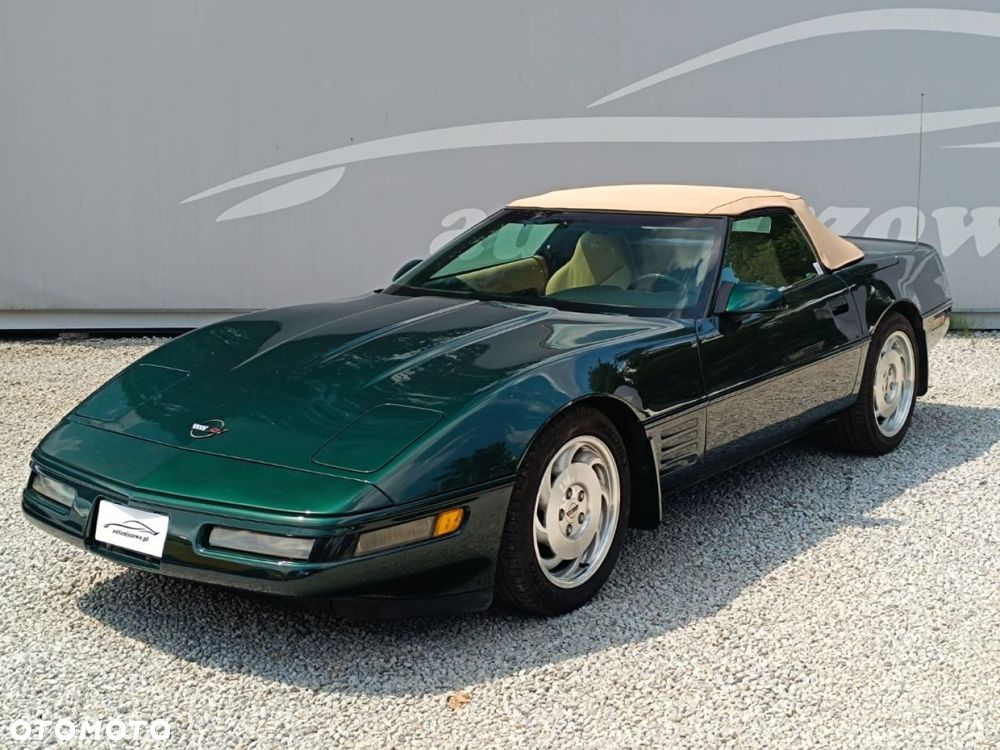 Chevrolet Corvette - 10