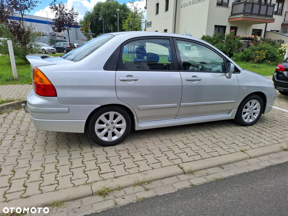 Suzuki Liana 1.6 - 6