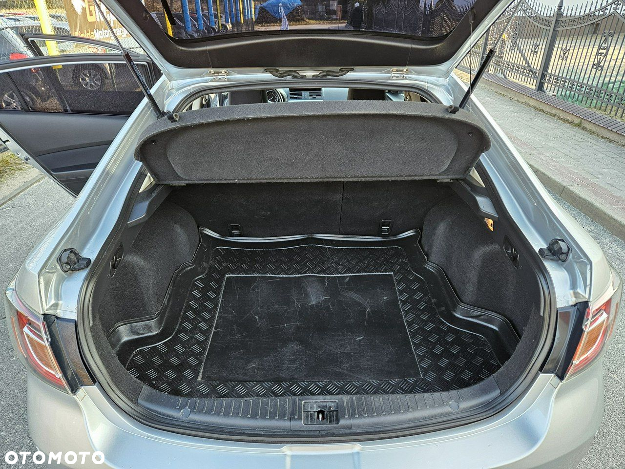 Mazda 6 - 19
