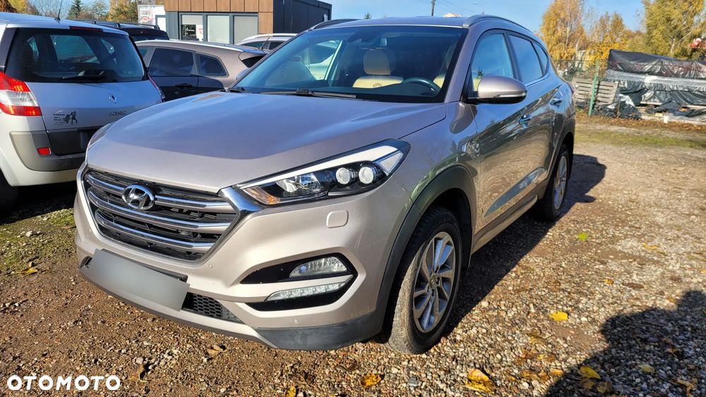 Hyundai Tucson 1.6 GDI BlueDrive GO 2WD - 5