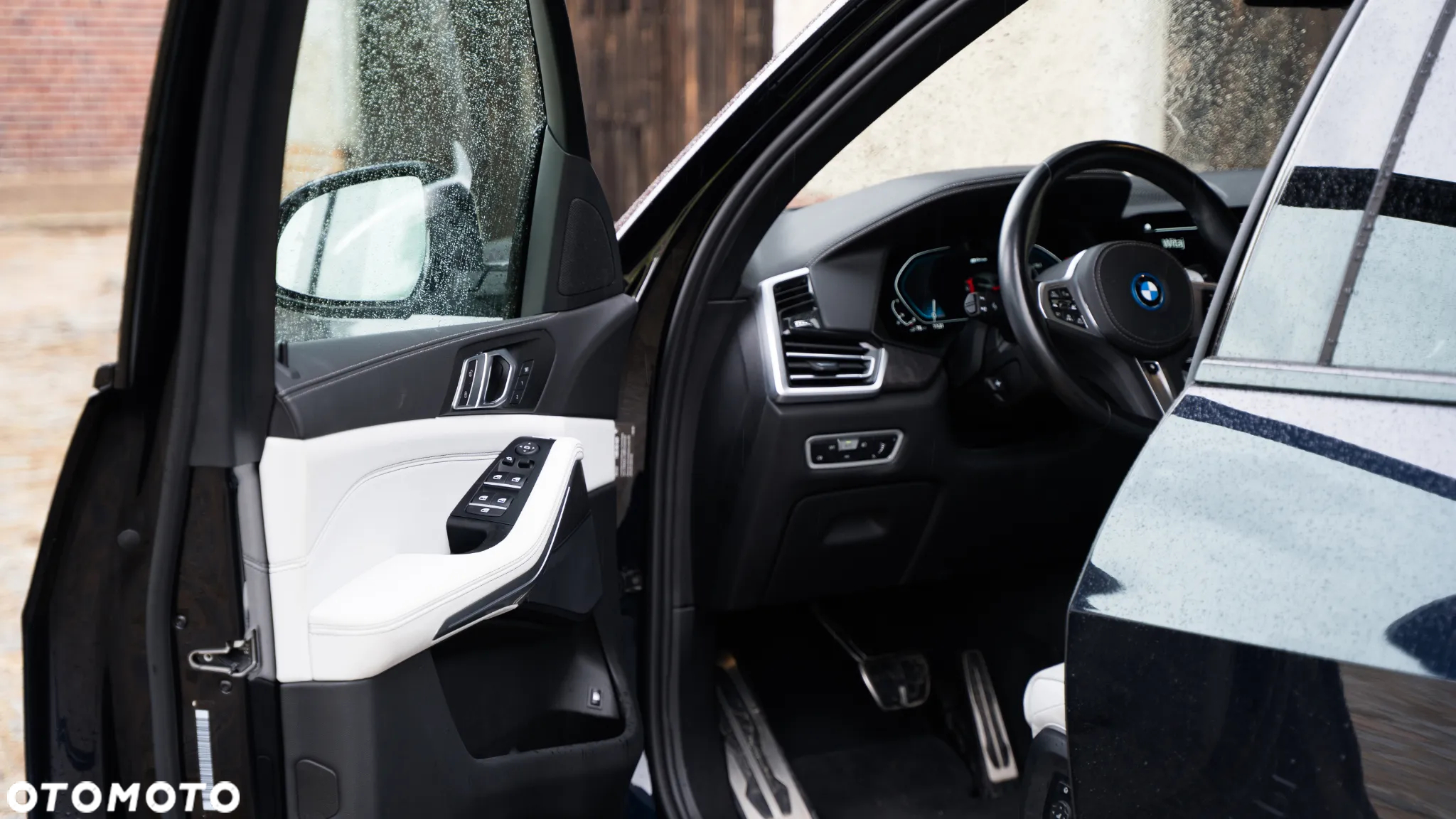 BMW X5 xDrive45e - 23