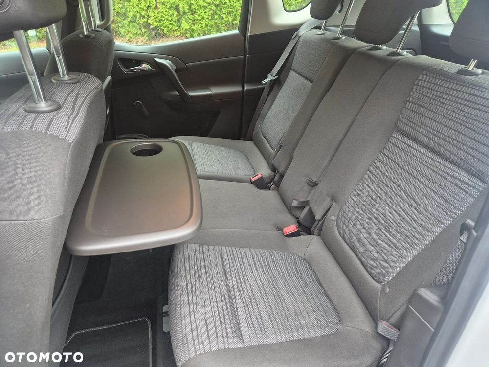 Opel Meriva - 17
