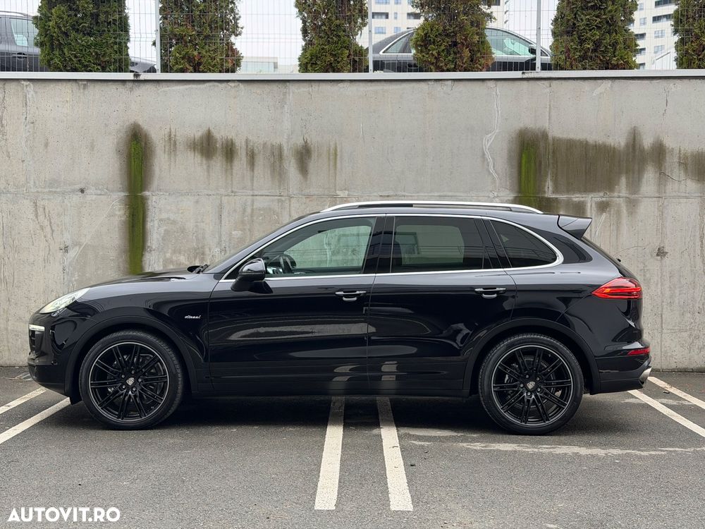 Porsche Cayenne Diesel Platinum Edition - 12