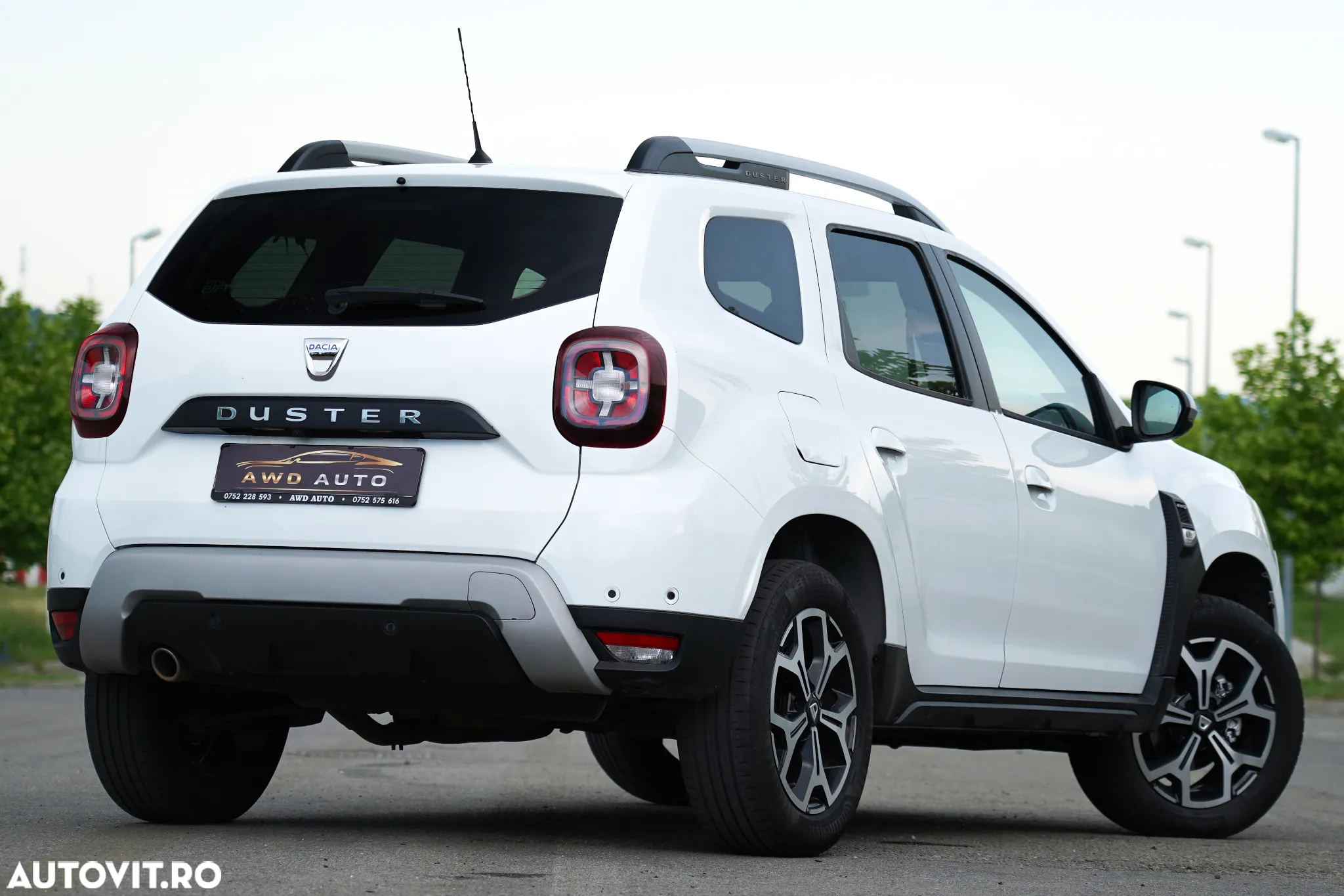 Dacia Duster 1.5 Blue dCi 4WD SL Techroad - 4