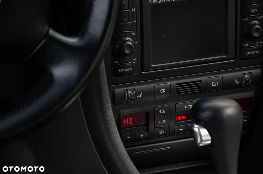 Audi A6 - 33