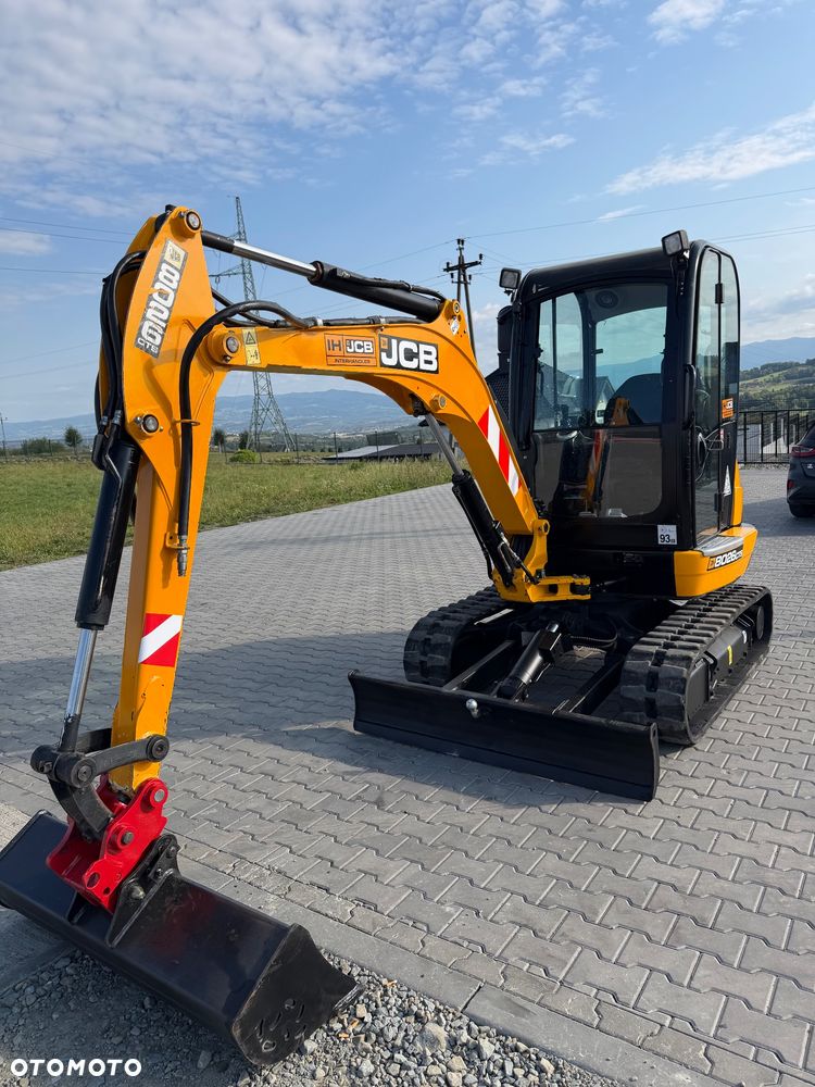 JCB 8026 CTS - 9