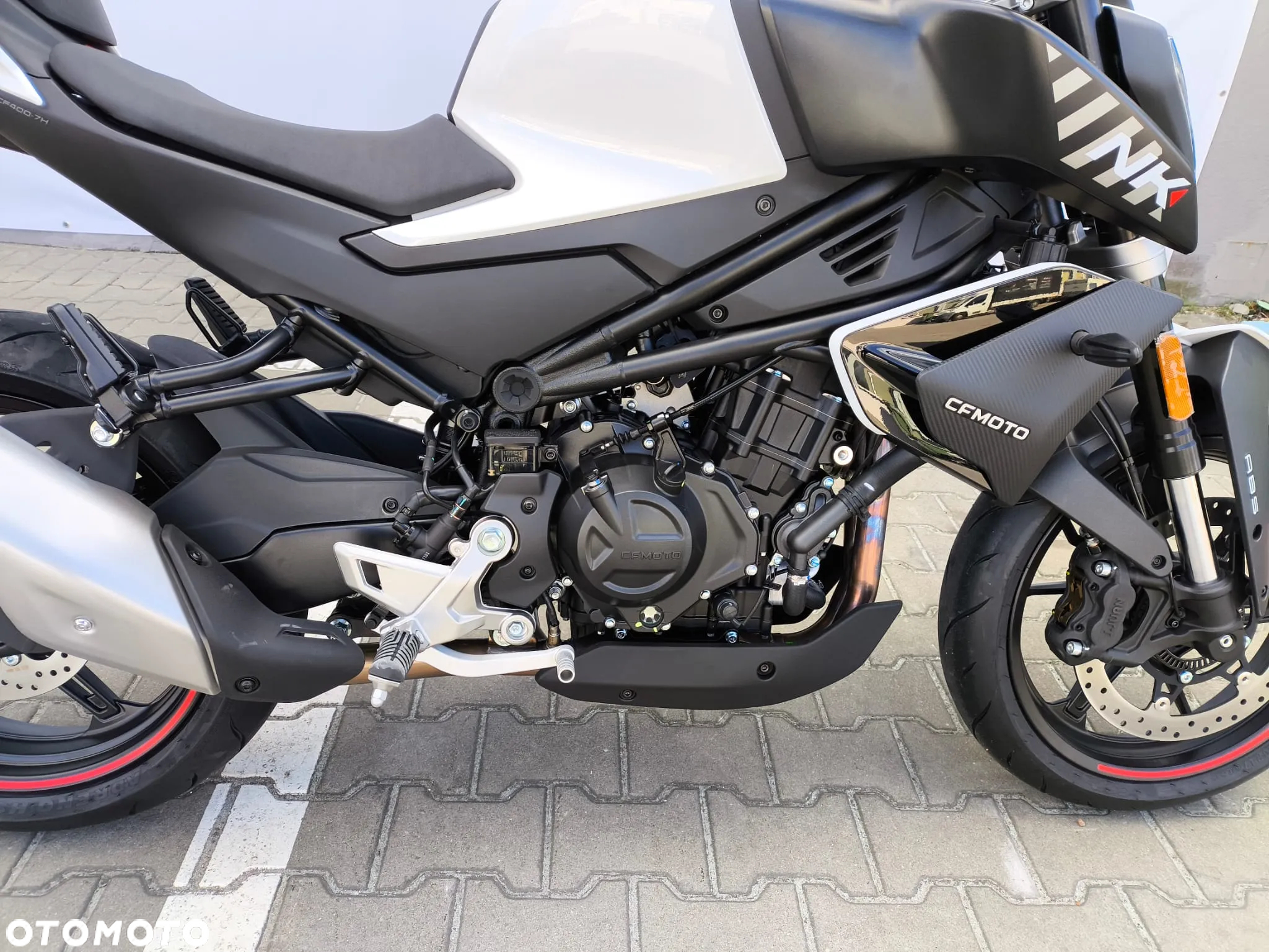 CFMoto NK - 5