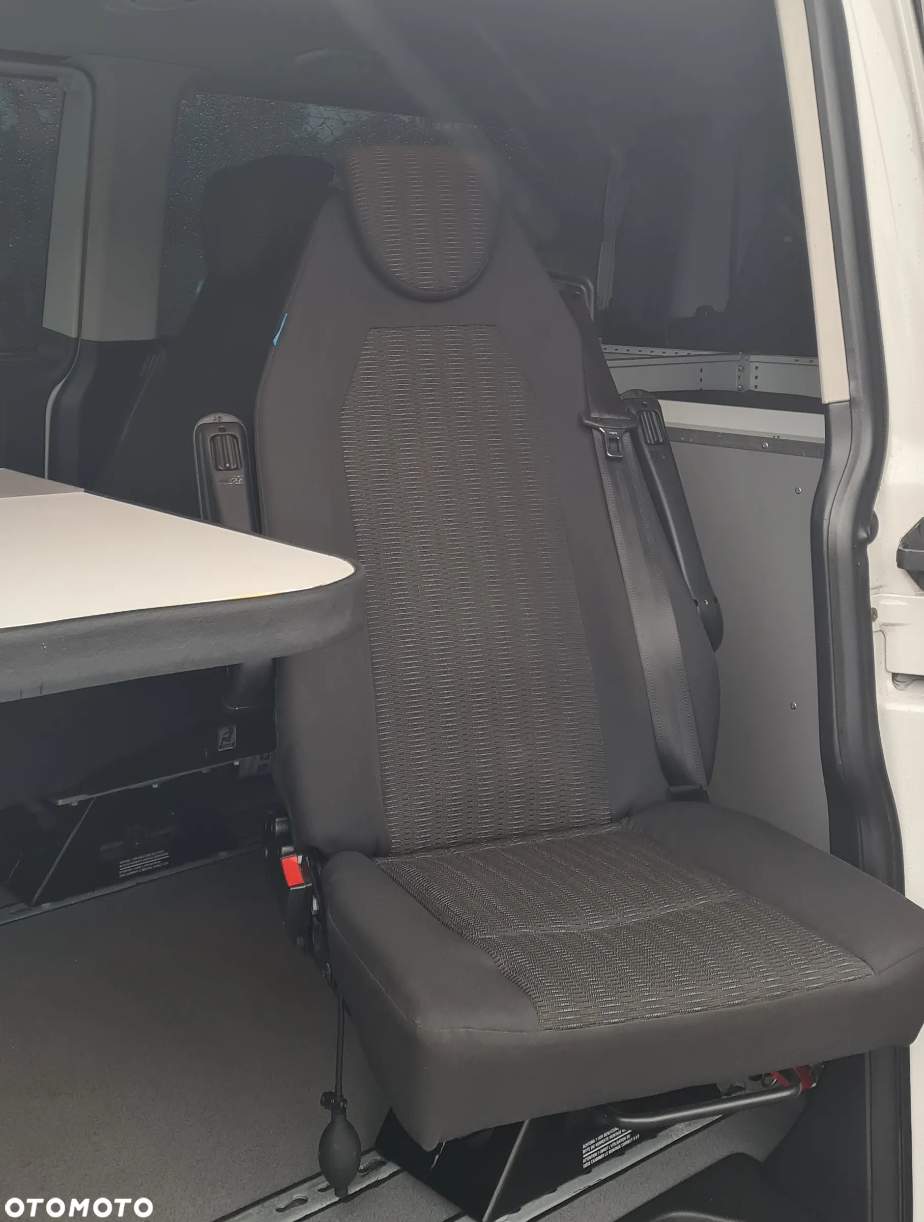 Volkswagen Caravelle 2.0 BiTDI L2 Highline 4Motion DSG - 15