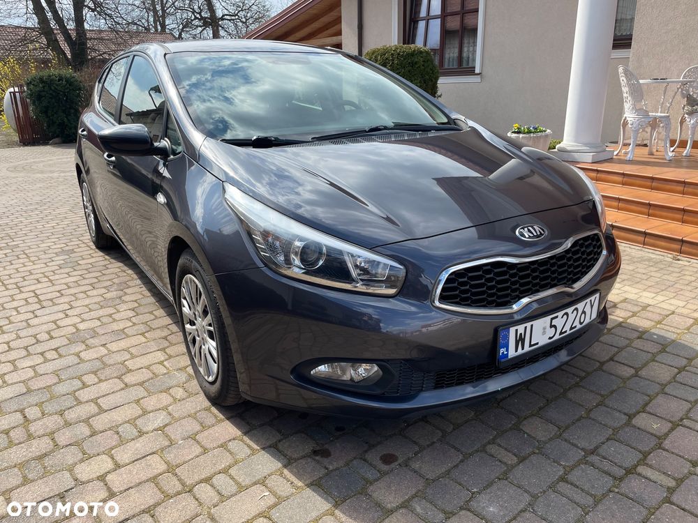 Kia Ceed 1.6 CRDi 115 ISG Vision - 21