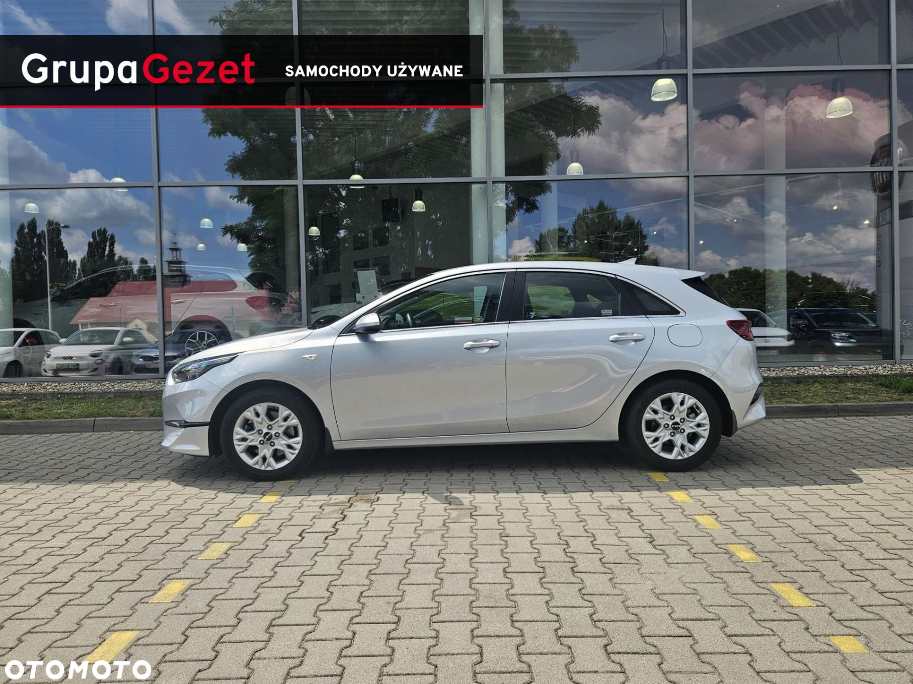 Kia Ceed - 4