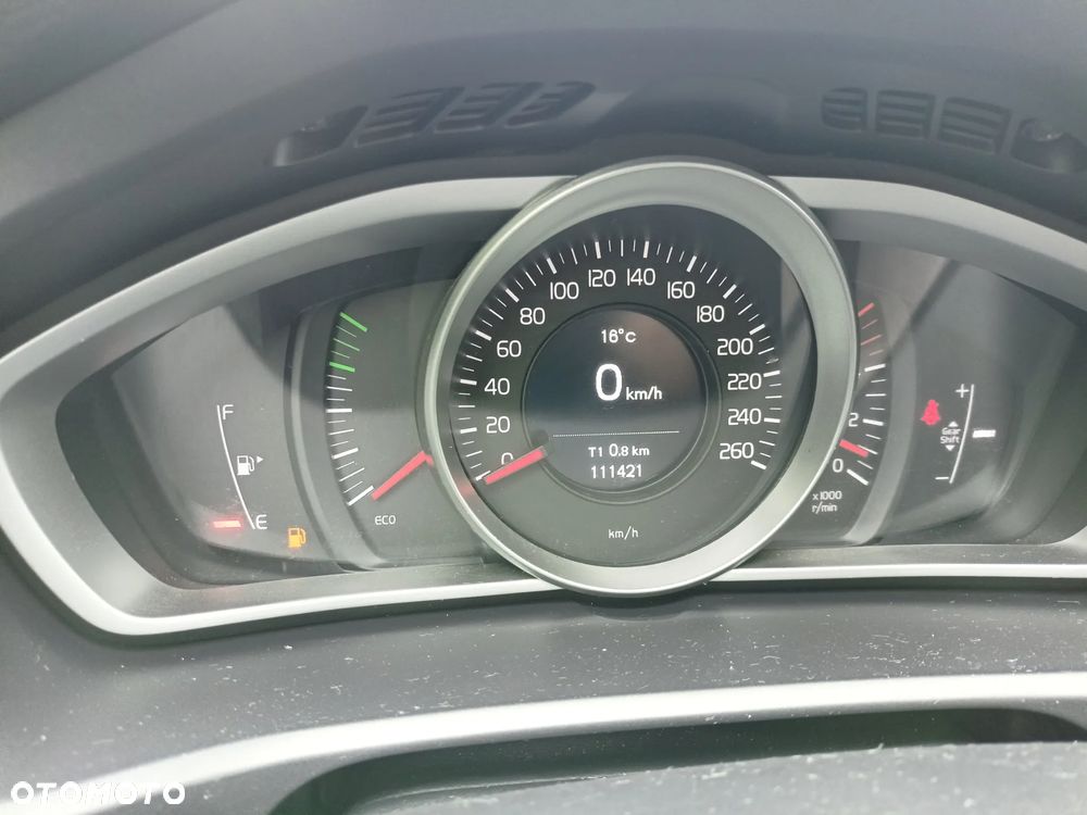 Volvo V40 - 28