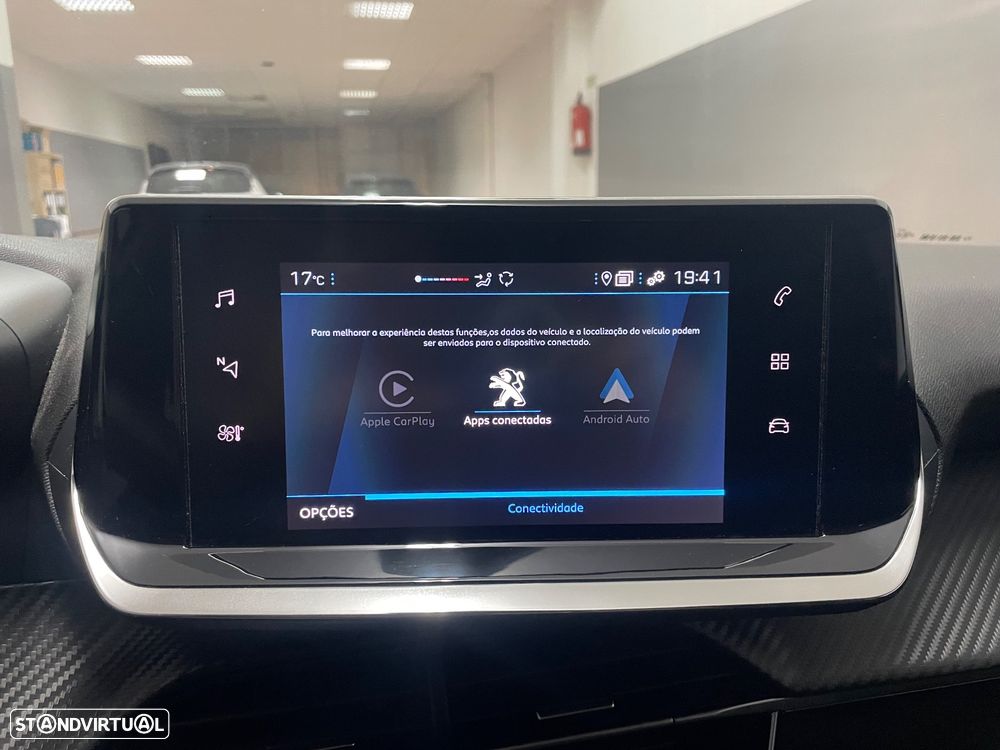 Peugeot 208 1.2 PureTech Active Pack - 29