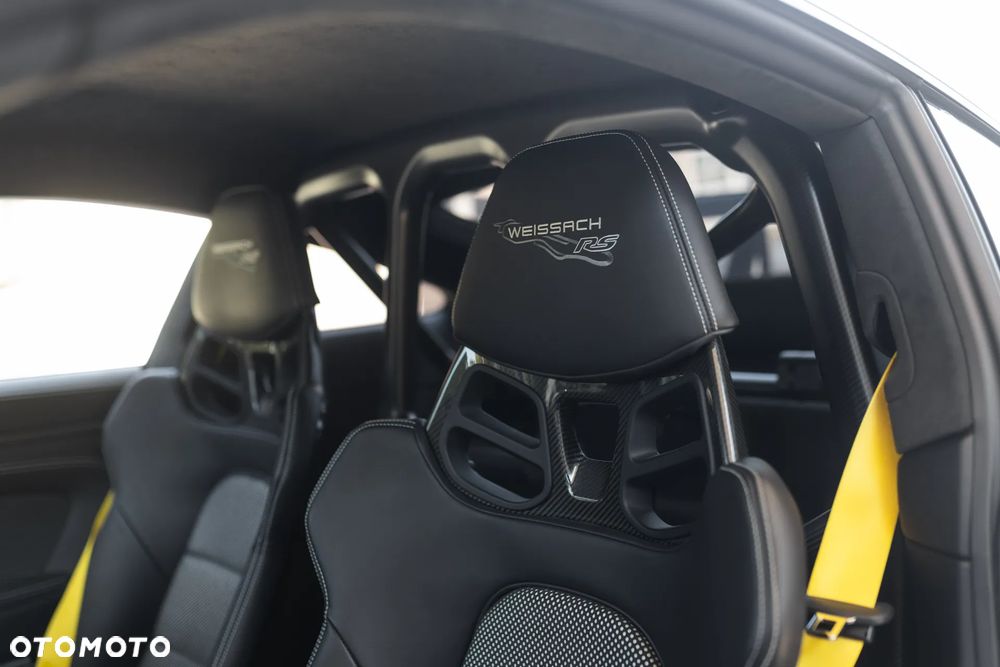Porsche 911 - 28