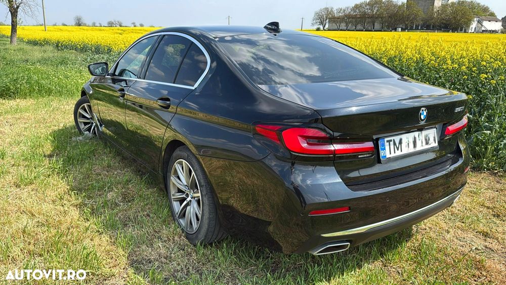 BMW Seria 5 520i AT MHEV - 6