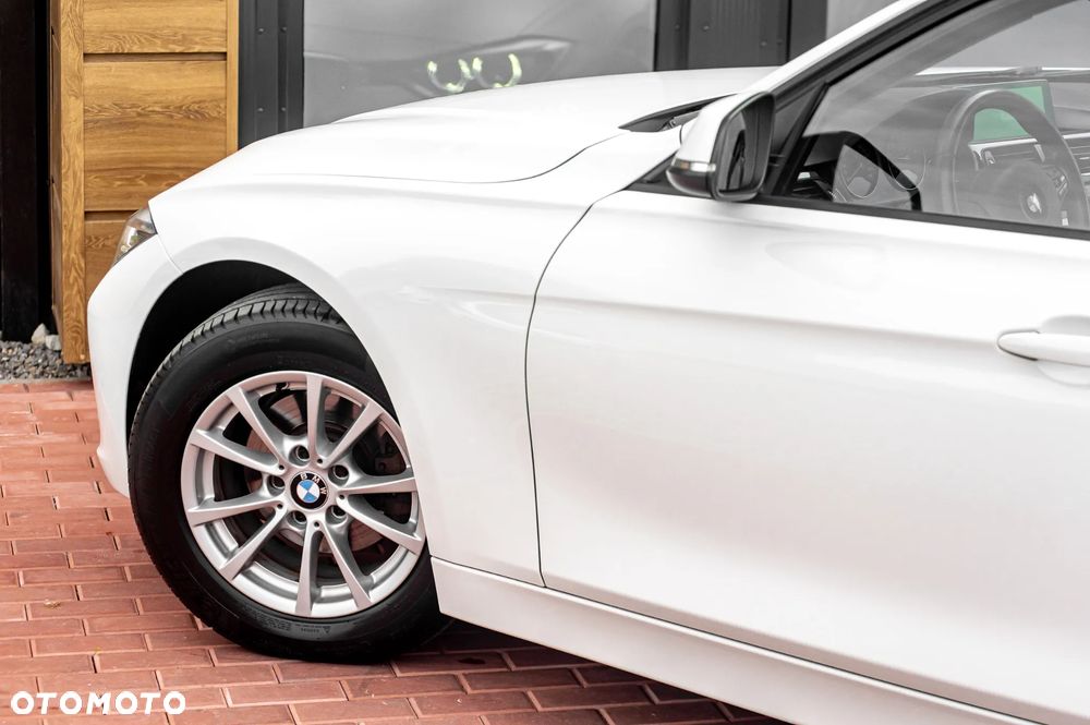 BMW Seria 3 320i Modern Line - 8