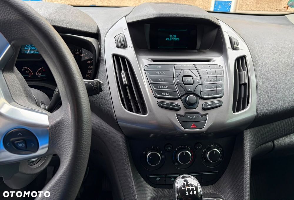 Ford Transit Connect - 8