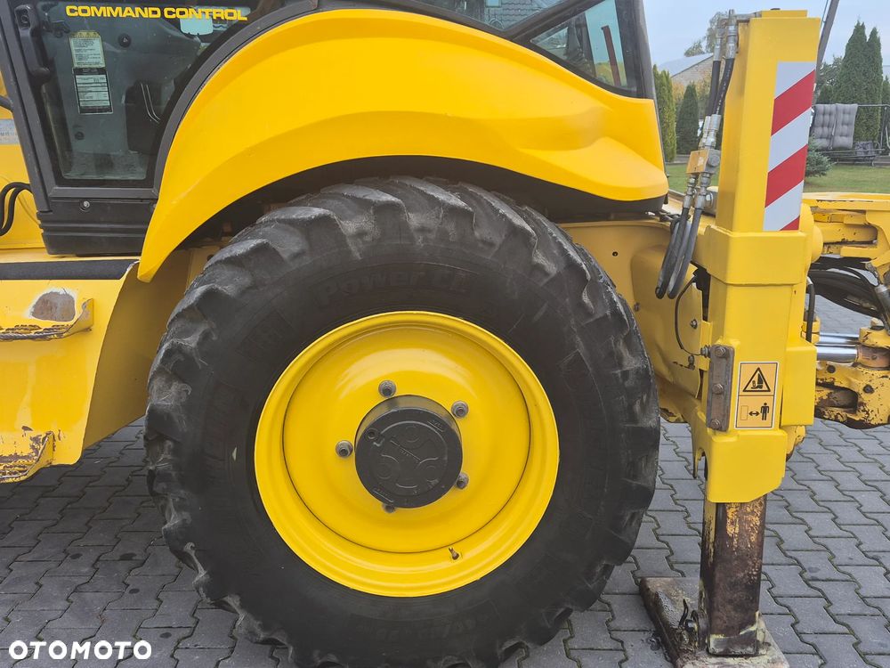New Holland LB115B/ Maszyna sprowadzona/ - 18