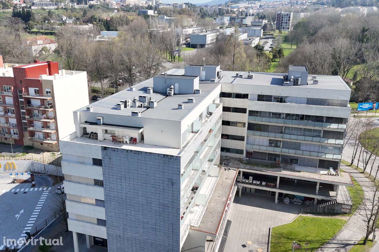 Loja comercial Junto à Universidade do minho - Grande imagem: 3/22