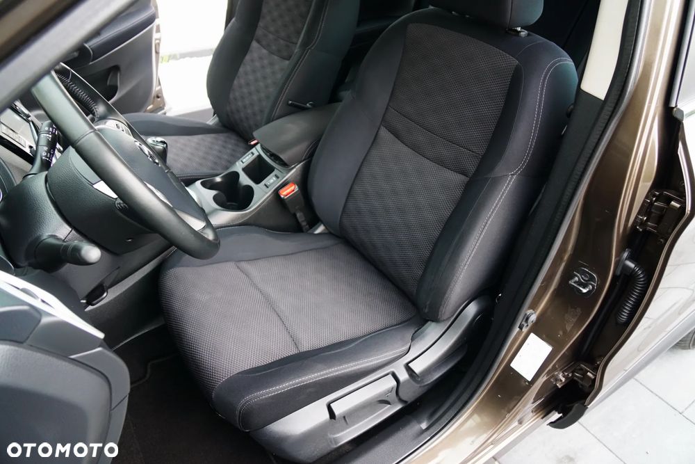Nissan Qashqai - 28