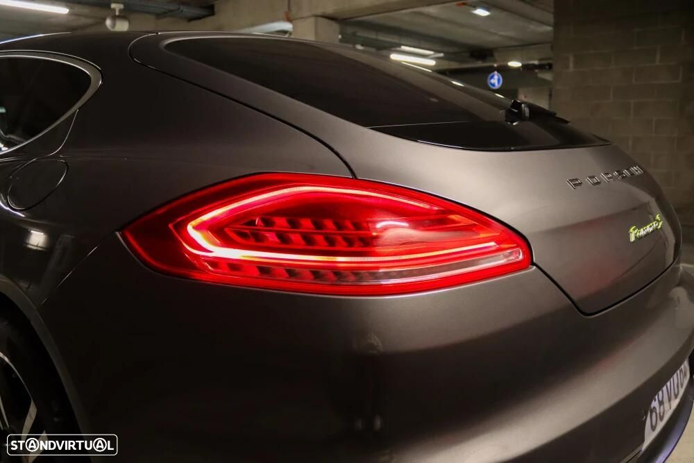Porsche Panamera - 15
